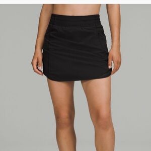 Lululemon Hotty Hot HR Skirt Black 10